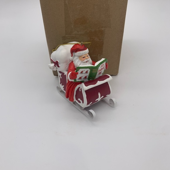 EXCLUSIVE Bas Blue Fifty Shades Of Red Reading Santa On Sleigh New Open Box VTG. - Picture 10 of 10